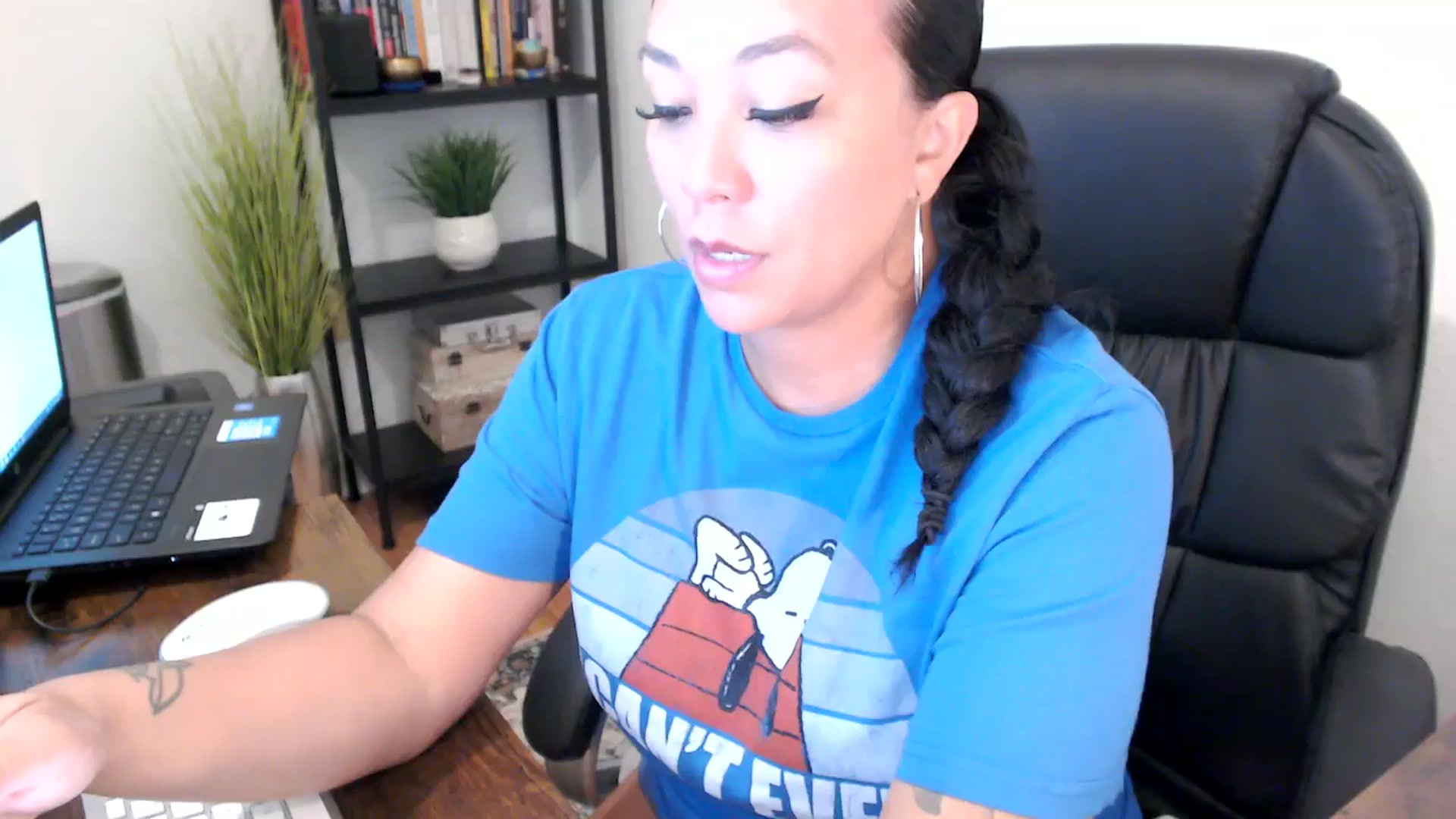 Gallery image thumbnail from MickaylaMoon's myfreecams stream on, 09/04/2024, 14:52 image 10 of 20