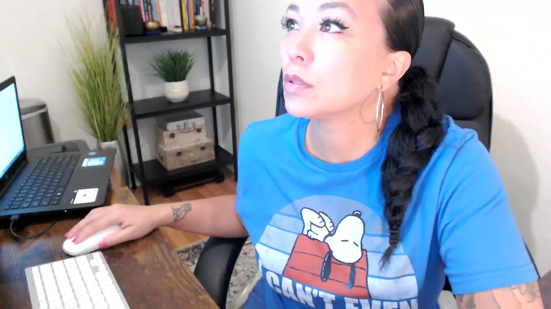 Gallery image thumbnail from MickaylaMoon's myfreecams stream on, 09/04/2024, 14:52 image 8 of 20