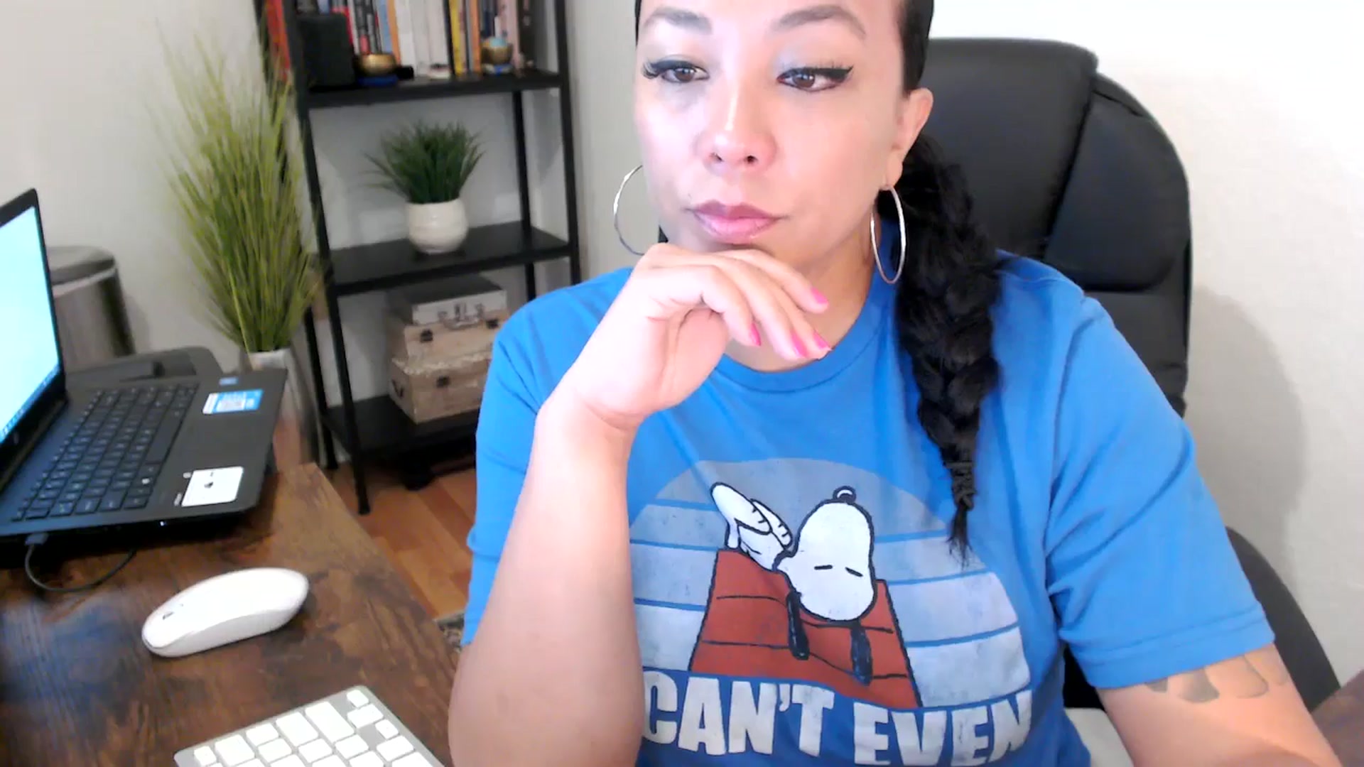 Gallery image thumbnail from MickaylaMoon's myfreecams stream on, 09/04/2024, 14:52 image 4 of 20