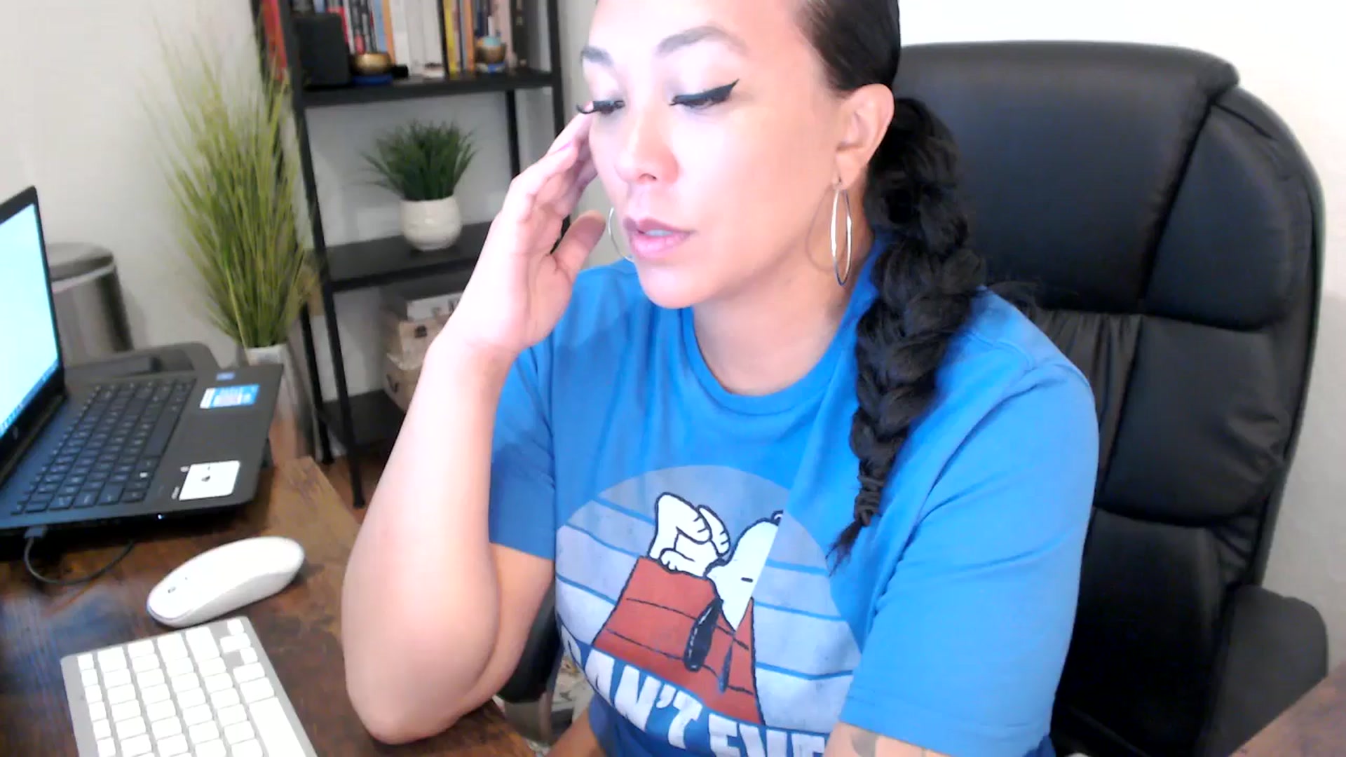 Gallery image thumbnail from MickaylaMoon's myfreecams stream on, 09/04/2024, 14:52 image 15 of 20