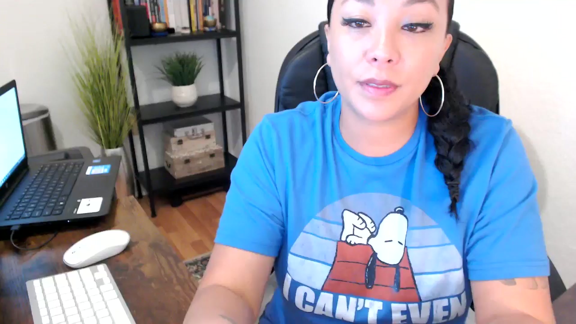 Gallery image thumbnail from MickaylaMoon's myfreecams stream on, 09/04/2024, 14:52 image 17 of 20
