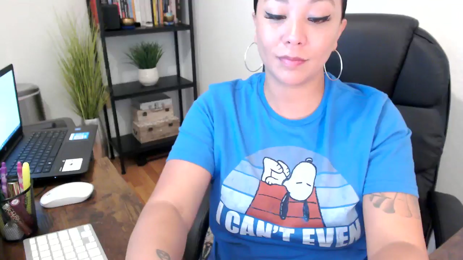 Gallery image thumbnail from MickaylaMoon's myfreecams stream on, 09/04/2024, 15:59 image 2 of 20