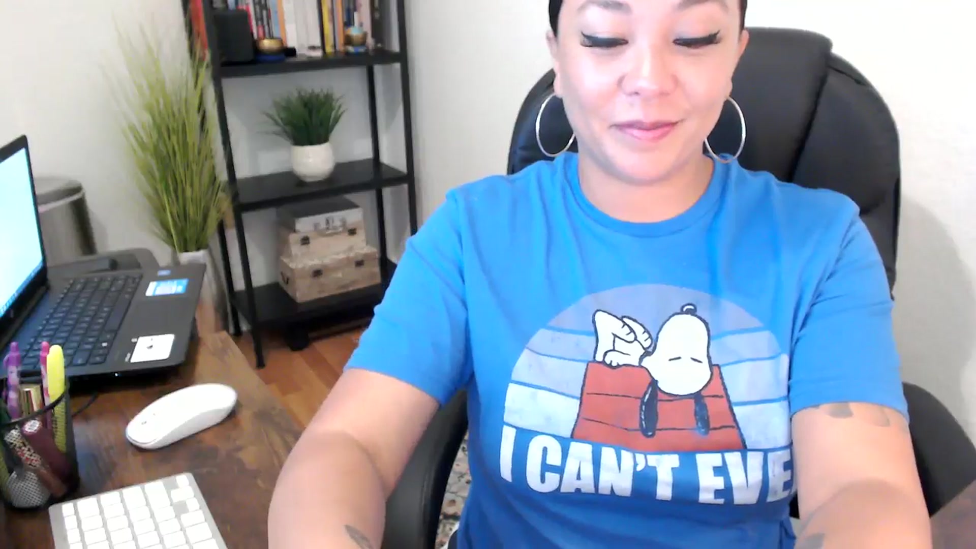 Gallery image thumbnail from MickaylaMoon's myfreecams stream on, 09/04/2024, 15:59 image 13 of 20
