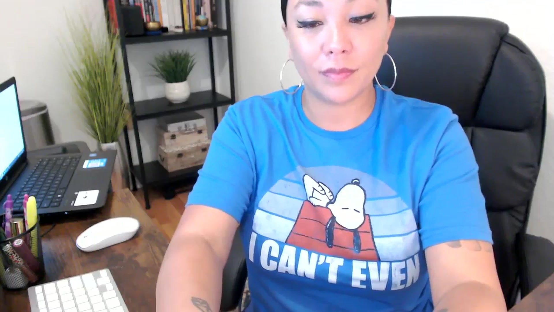 Gallery image thumbnail from MickaylaMoon's myfreecams stream on, 09/04/2024, 15:59 image 16 of 20