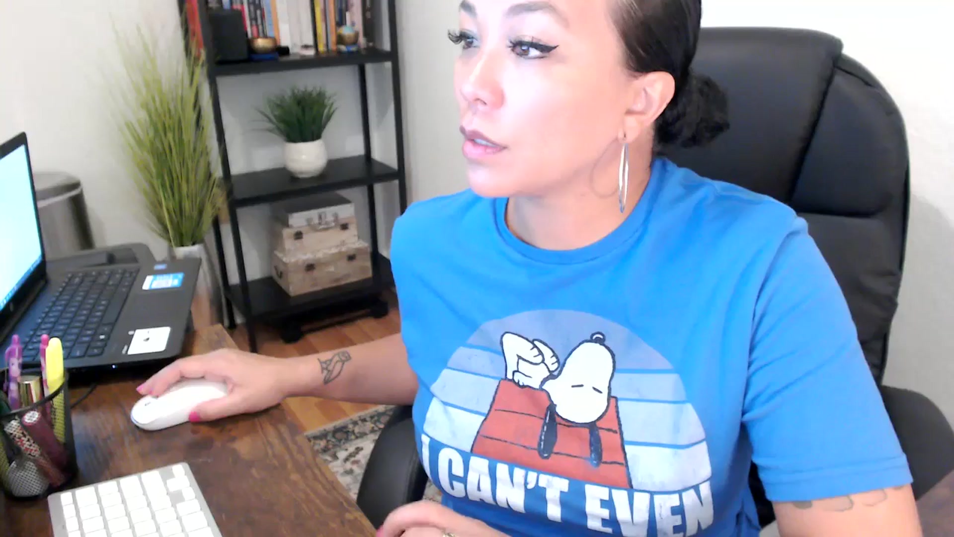 Gallery image thumbnail from MickaylaMoon's myfreecams stream on, 09/04/2024, 15:59 image 14 of 20