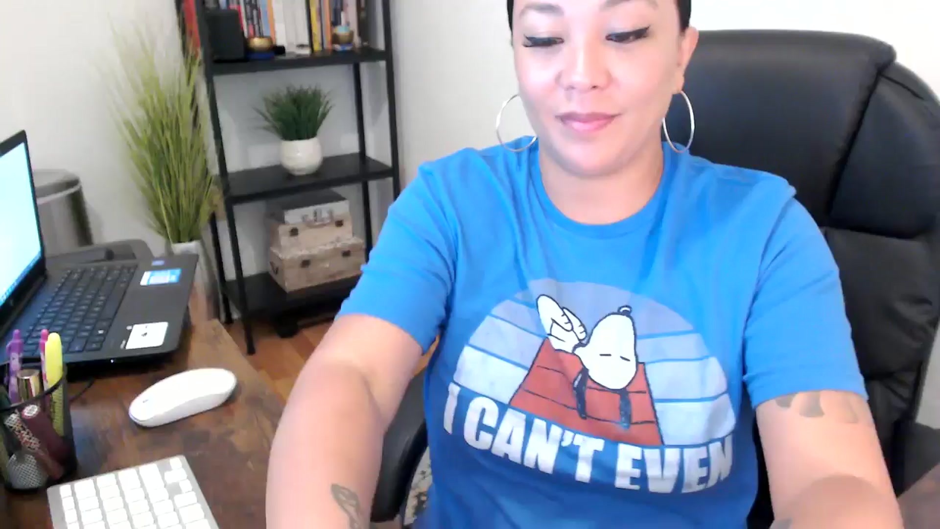 Gallery image thumbnail from MickaylaMoon's myfreecams stream on, 09/04/2024, 15:59 image 19 of 20