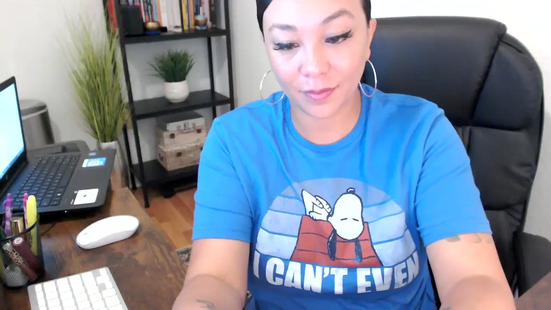 Gallery image thumbnail from MickaylaMoon's myfreecams stream on, 09/04/2024, 15:59 image 15 of 20