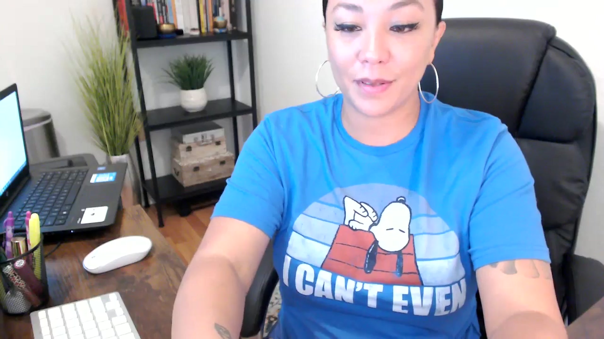 Gallery image thumbnail from MickaylaMoon's myfreecams stream on, 09/04/2024, 15:59 image 17 of 20