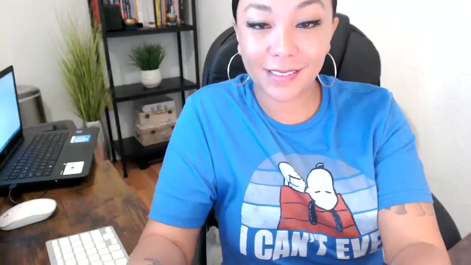 Gallery image thumbnail from MickaylaMoon's myfreecams stream on, 09/04/2024, 16:48 image 8 of 20