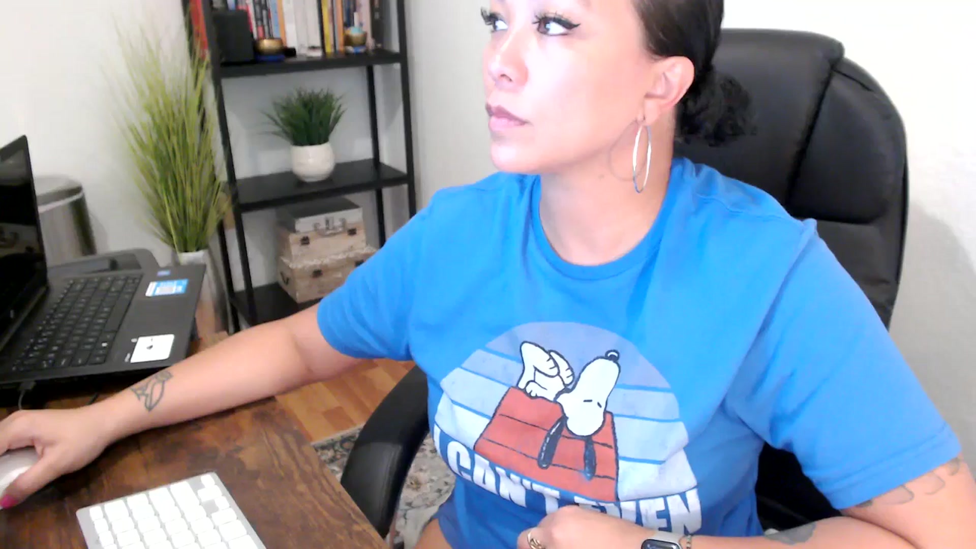 Gallery image thumbnail from MickaylaMoon's myfreecams stream on, 09/04/2024, 17:38 image 14 of 20