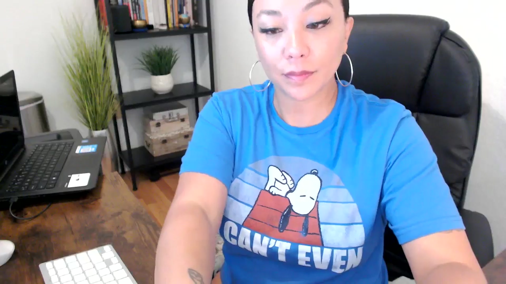Gallery image thumbnail from MickaylaMoon's myfreecams stream on, 09/04/2024, 18:03 image 17 of 20