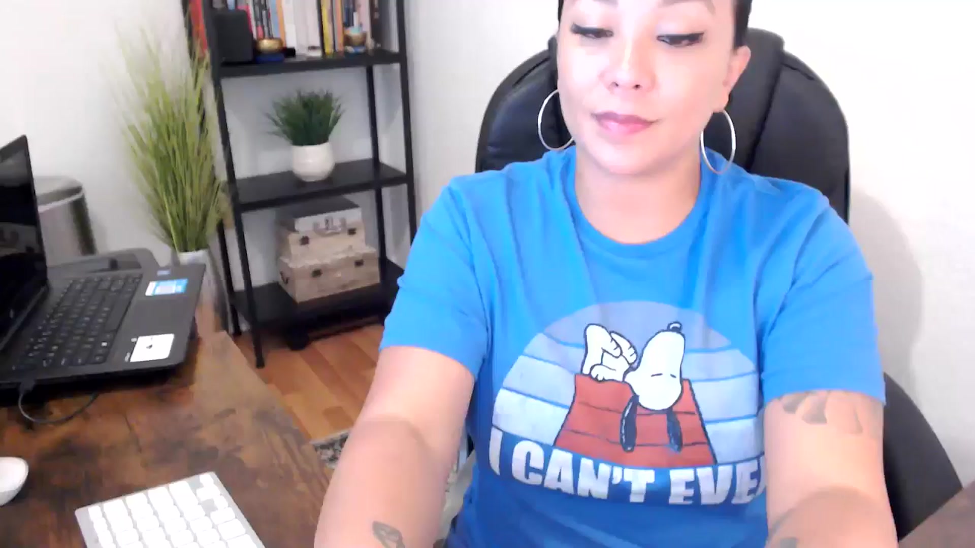 Gallery image thumbnail from MickaylaMoon's myfreecams stream on, 09/04/2024, 18:03 image 1 of 20
