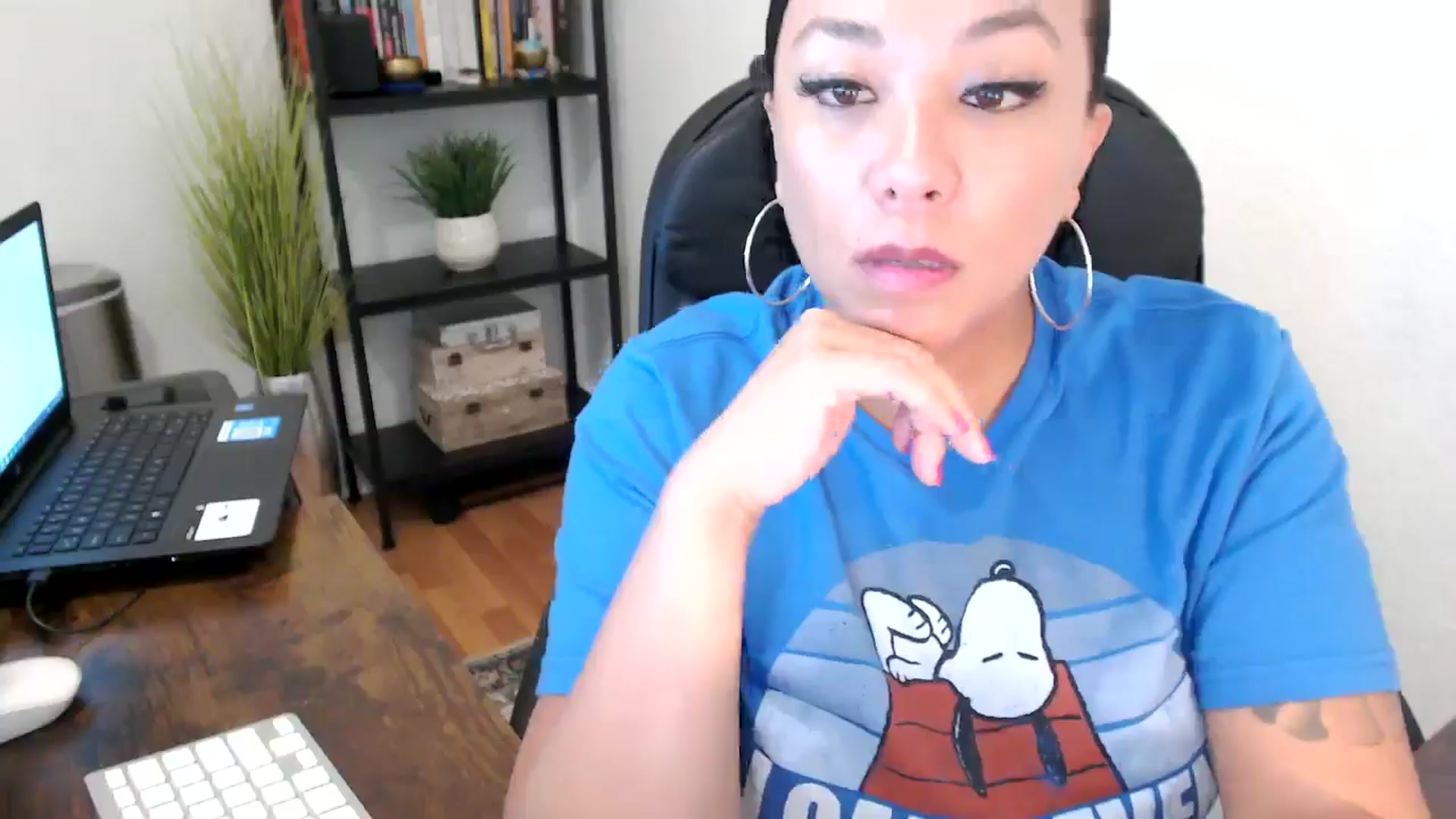 Gallery image thumbnail from MickaylaMoon's myfreecams stream on, 09/04/2024, 18:53 image 8 of 20