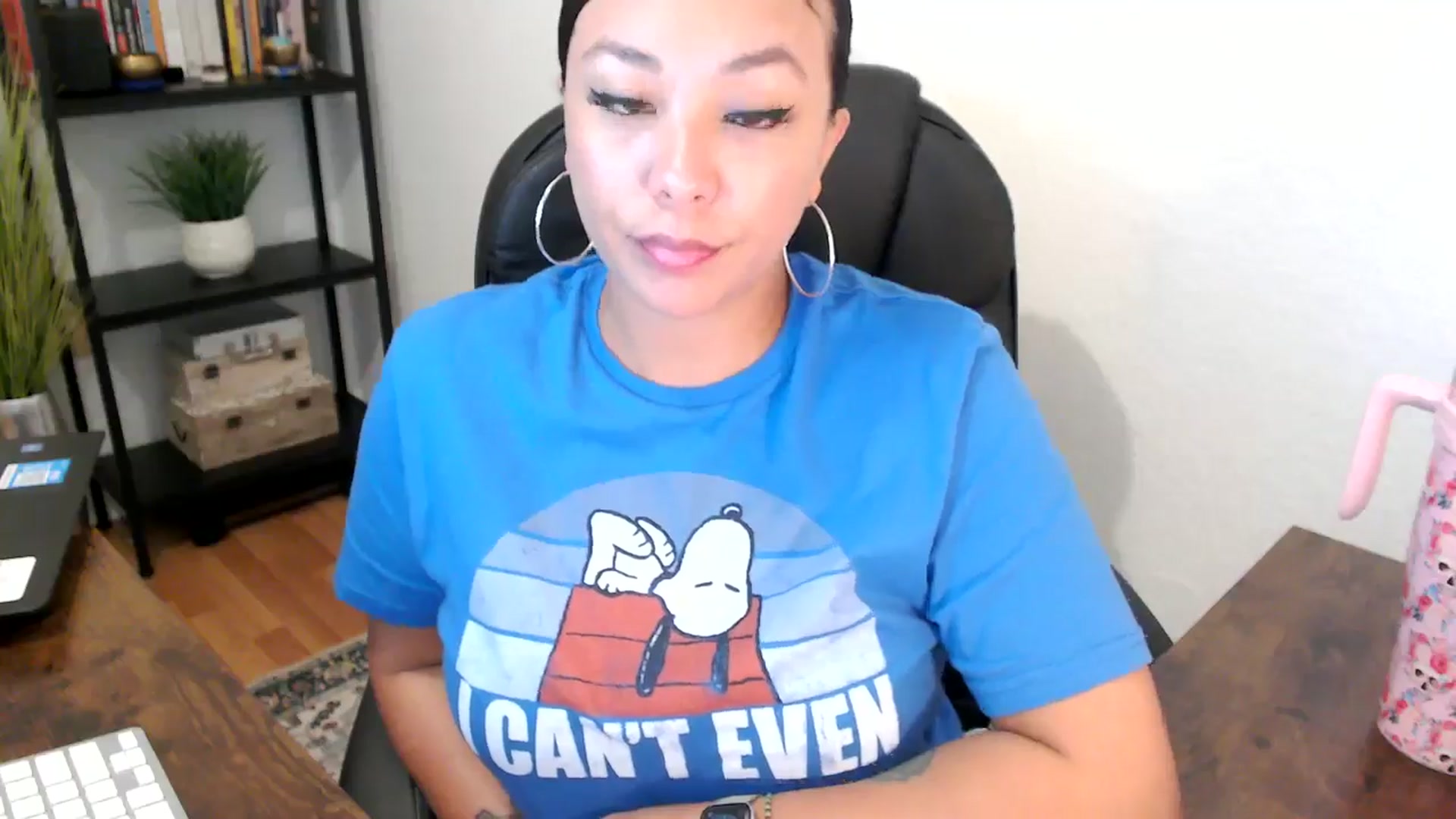 Gallery image thumbnail from MickaylaMoon's myfreecams stream on, 09/04/2024, 20:04 image 9 of 20