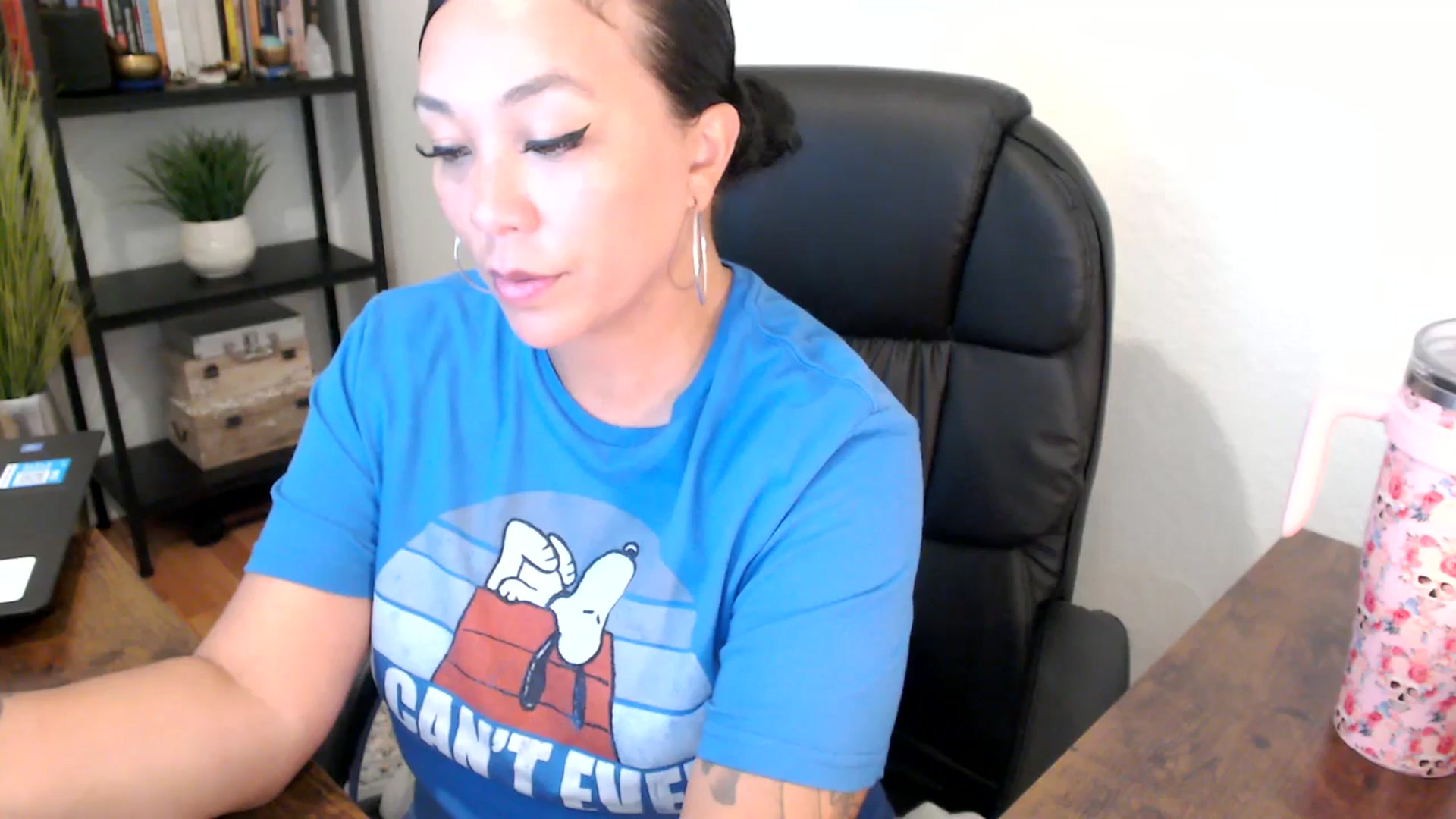 Gallery image thumbnail from MickaylaMoon's myfreecams stream on, 09/04/2024, 20:33 image 2 of 20