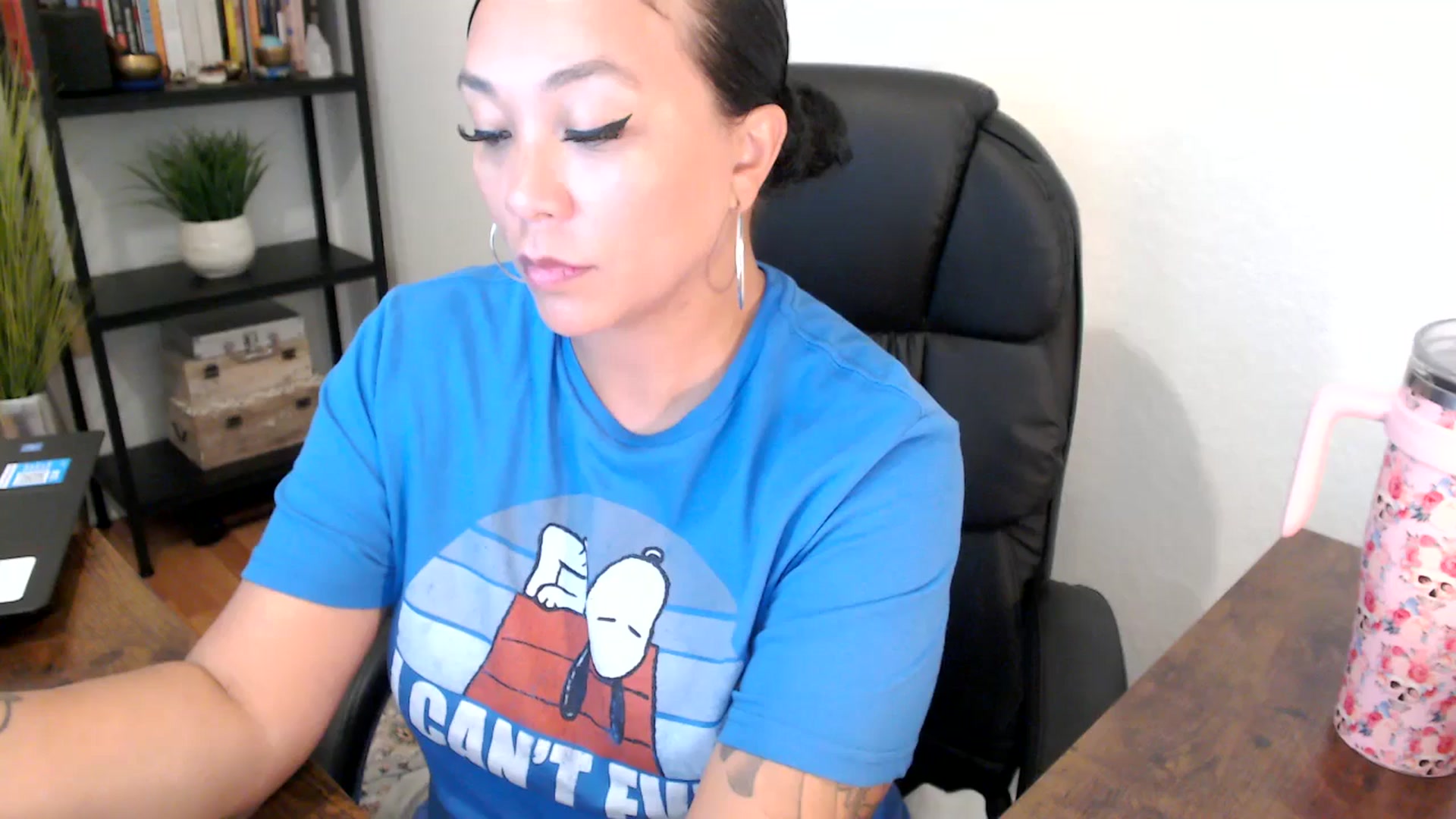 Gallery image thumbnail from MickaylaMoon's myfreecams stream on, 09/04/2024, 20:33 image 6 of 20