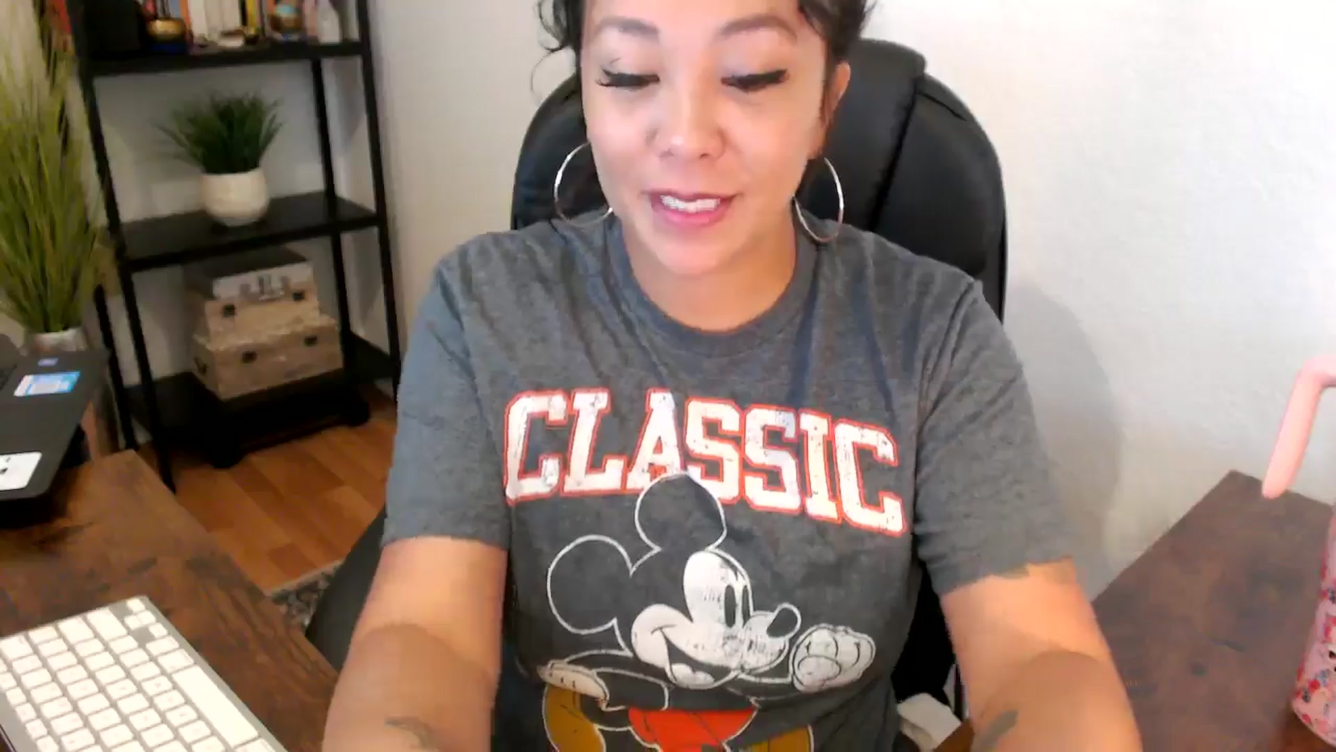 Gallery image thumbnail from MickaylaMoon's myfreecams stream on, 09/05/2024, 14:42 image 18 of 20