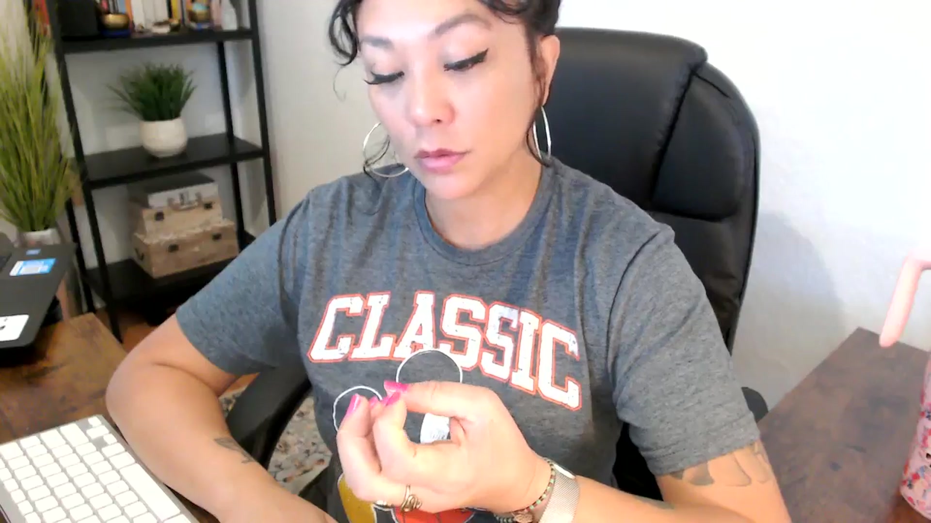 Gallery image thumbnail from MickaylaMoon's myfreecams stream on, 09/05/2024, 14:42 image 16 of 20