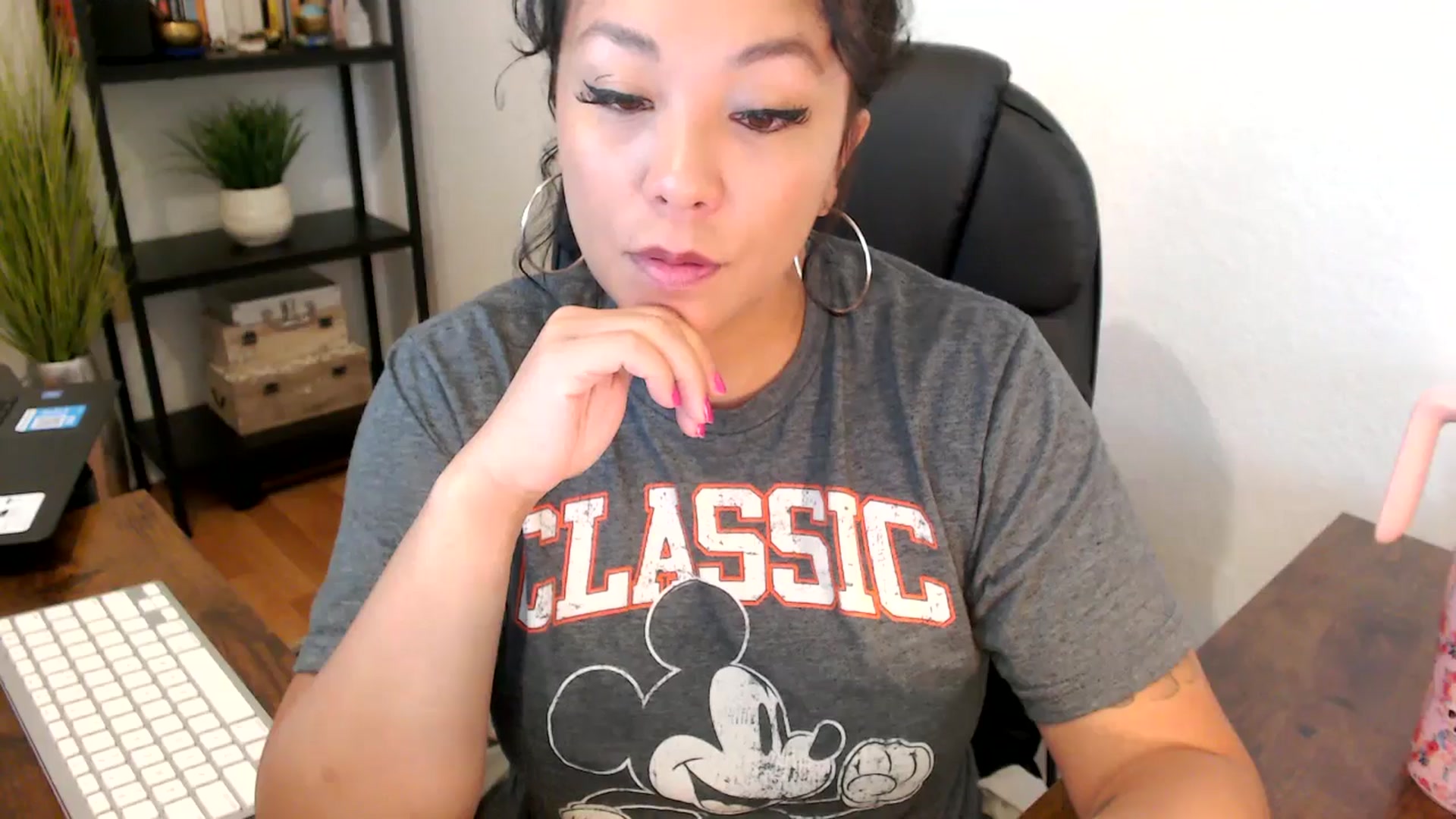 Gallery image thumbnail from MickaylaMoon's myfreecams stream on, 09/05/2024, 14:42 image 12 of 20