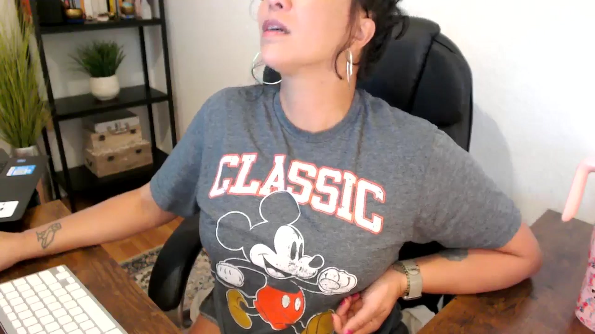 Gallery image thumbnail from MickaylaMoon's myfreecams stream on, 09/05/2024, 14:42 image 17 of 20