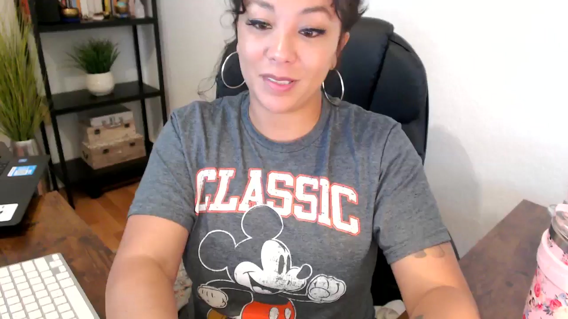 Gallery image thumbnail from MickaylaMoon's myfreecams stream on, 09/05/2024, 15:56 image 2 of 20