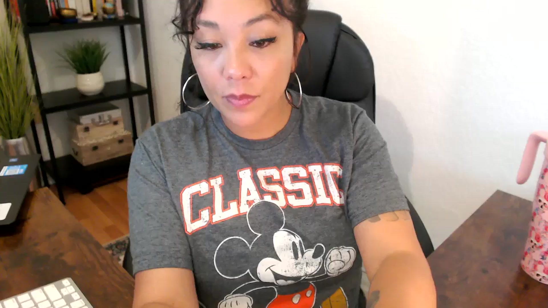 Gallery image thumbnail from MickaylaMoon's myfreecams stream on, 09/05/2024, 17:16 image 18 of 20