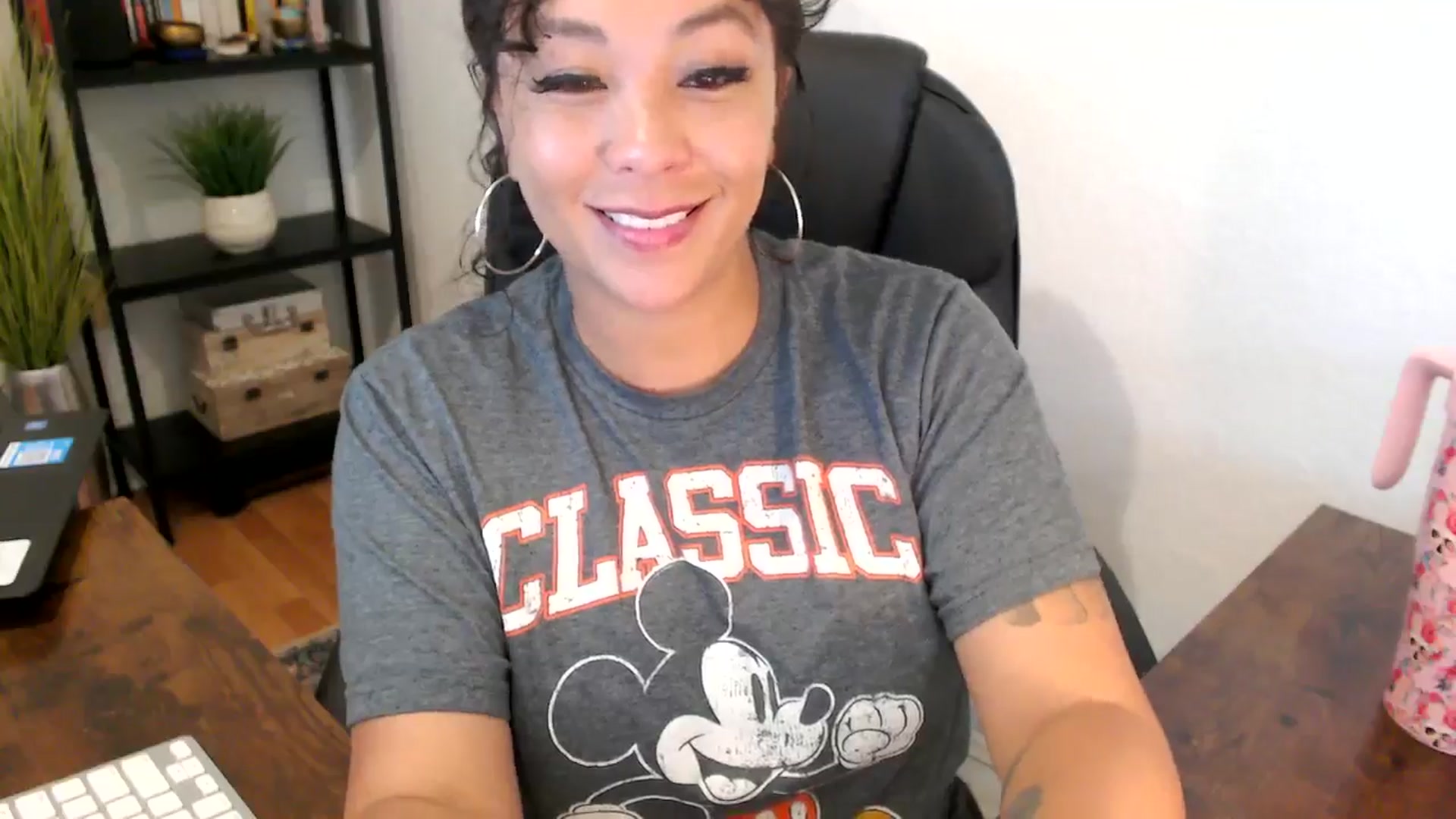 Gallery image thumbnail from MickaylaMoon's myfreecams stream on, 09/05/2024, 17:16 image 2 of 20