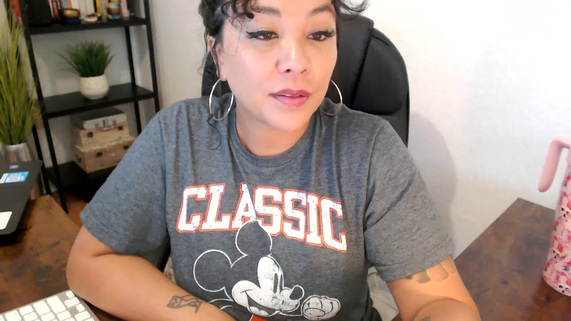 Gallery image thumbnail from MickaylaMoon's myfreecams stream on, 09/05/2024, 17:16 image 7 of 20