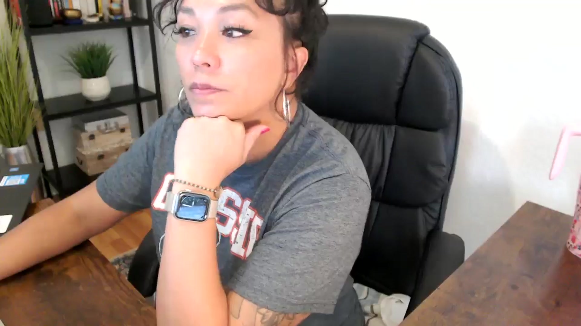 Gallery image thumbnail from MickaylaMoon's myfreecams stream on, 09/05/2024, 19:15 image 11 of 20