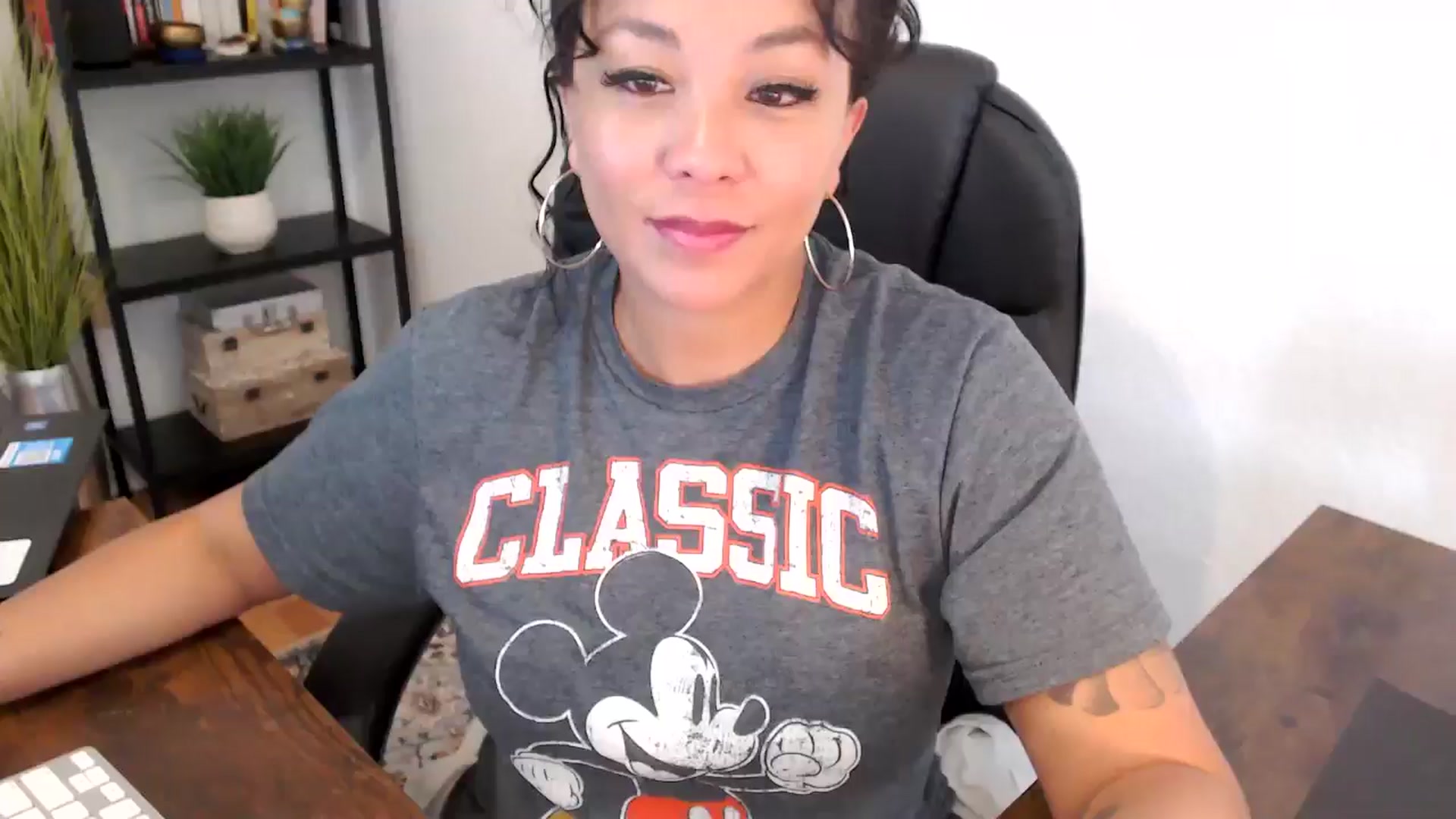 Gallery image thumbnail from MickaylaMoon's myfreecams stream on, 09/05/2024, 20:30 image 15 of 20