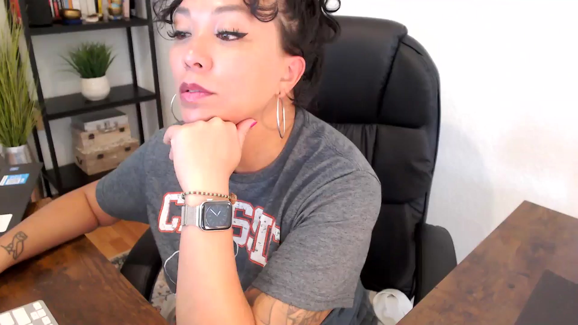 Gallery image thumbnail from MickaylaMoon's myfreecams stream on, 09/05/2024, 20:30 image 1 of 20