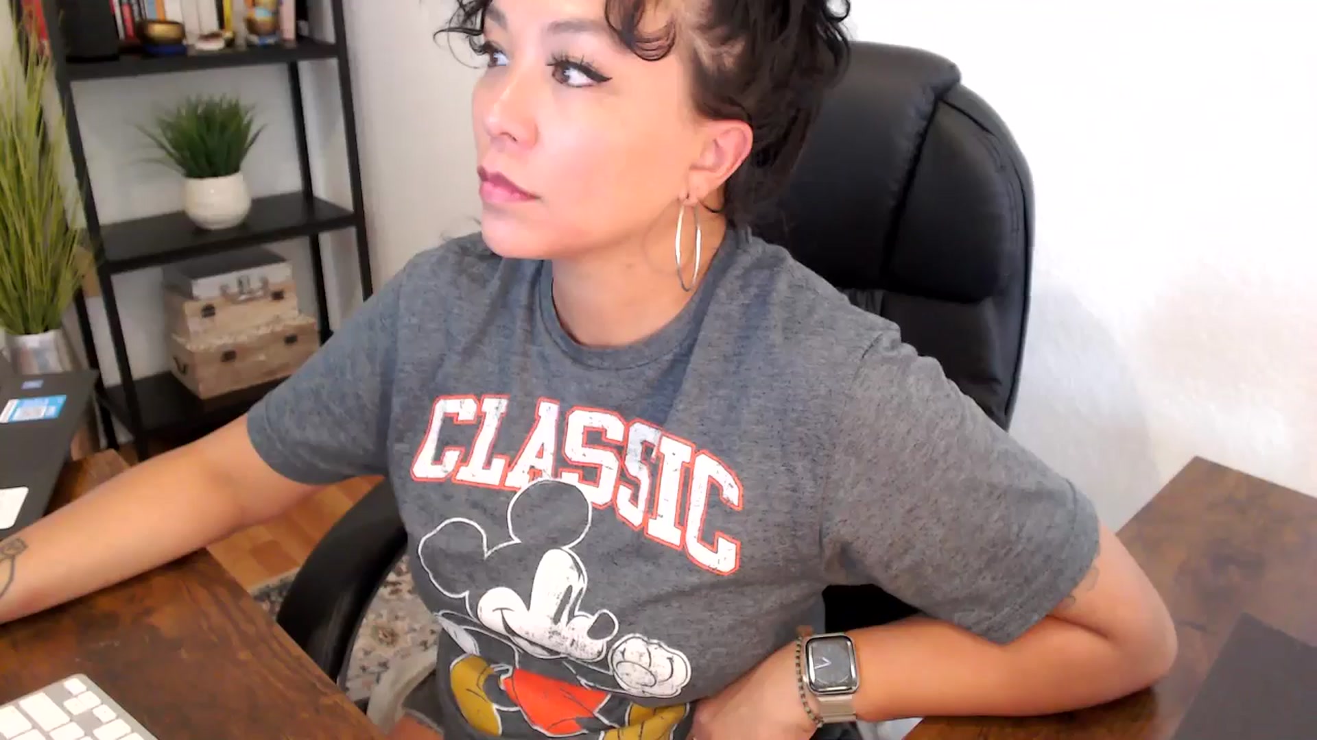 Gallery image thumbnail from MickaylaMoon's myfreecams stream on, 09/05/2024, 20:30 image 6 of 20
