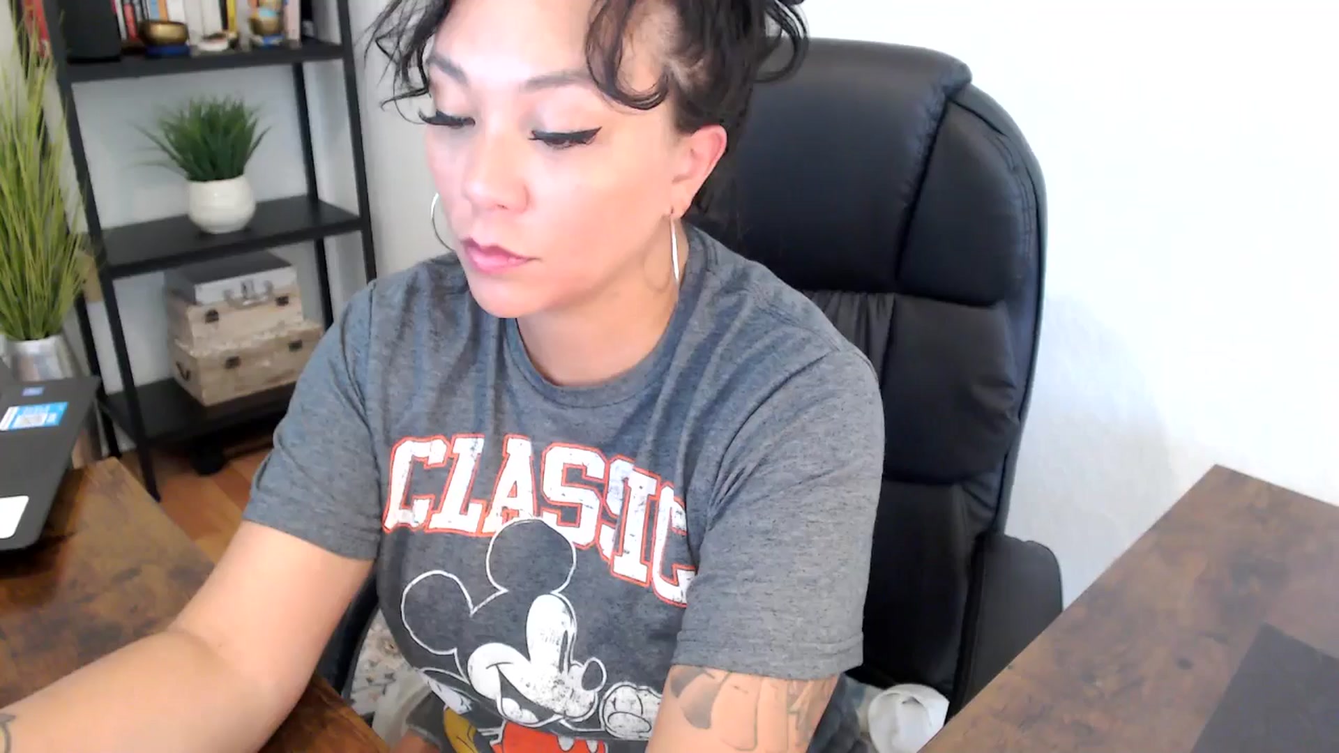 Gallery image thumbnail from MickaylaMoon's myfreecams stream on, 09/05/2024, 20:30 image 4 of 20