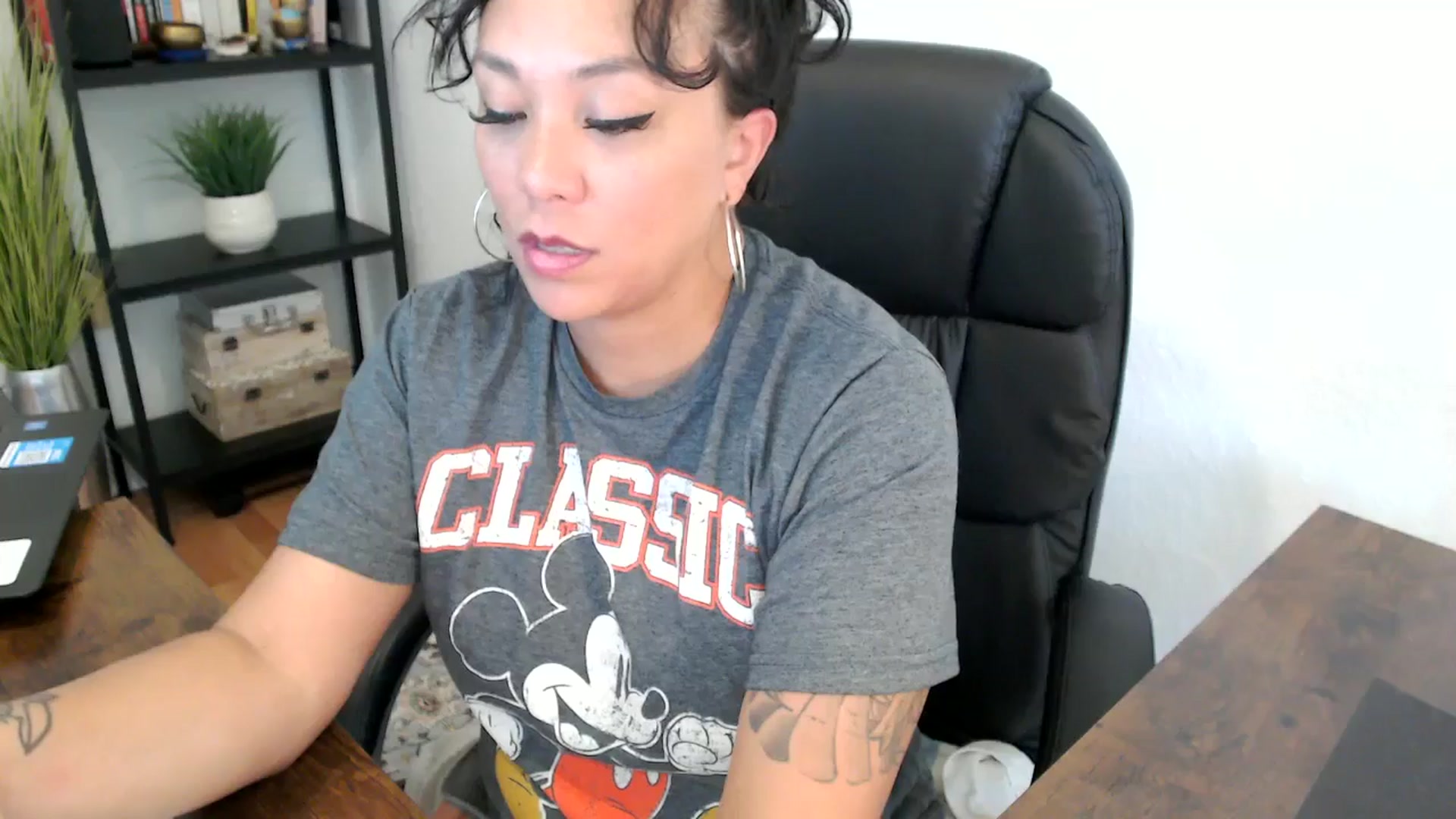 Gallery image thumbnail from MickaylaMoon's myfreecams stream on, 09/05/2024, 20:30 image 9 of 20