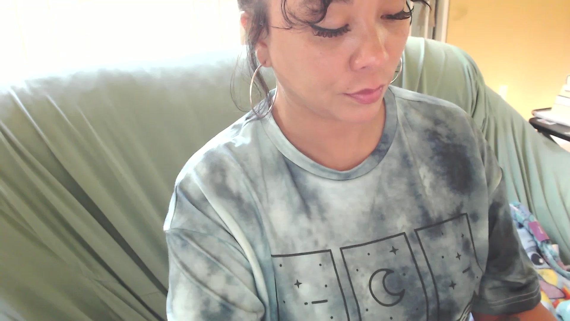 Gallery image thumbnail from MickaylaMoon's myfreecams stream on, 09/08/2024, 16:21 image 16 of 20