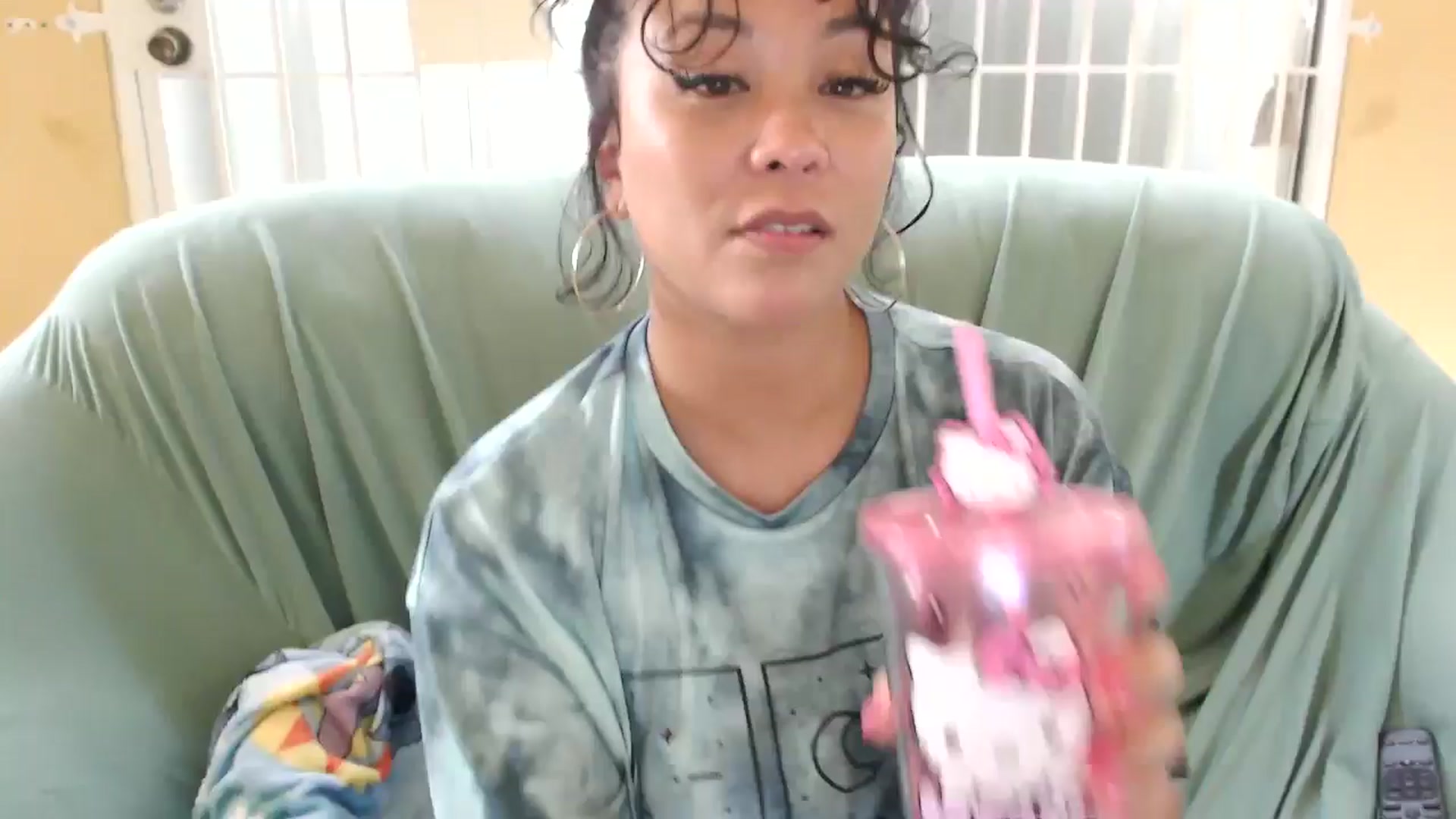 Gallery image thumbnail from MickaylaMoon's myfreecams stream on, 09/08/2024, 18:45 image 1 of 20