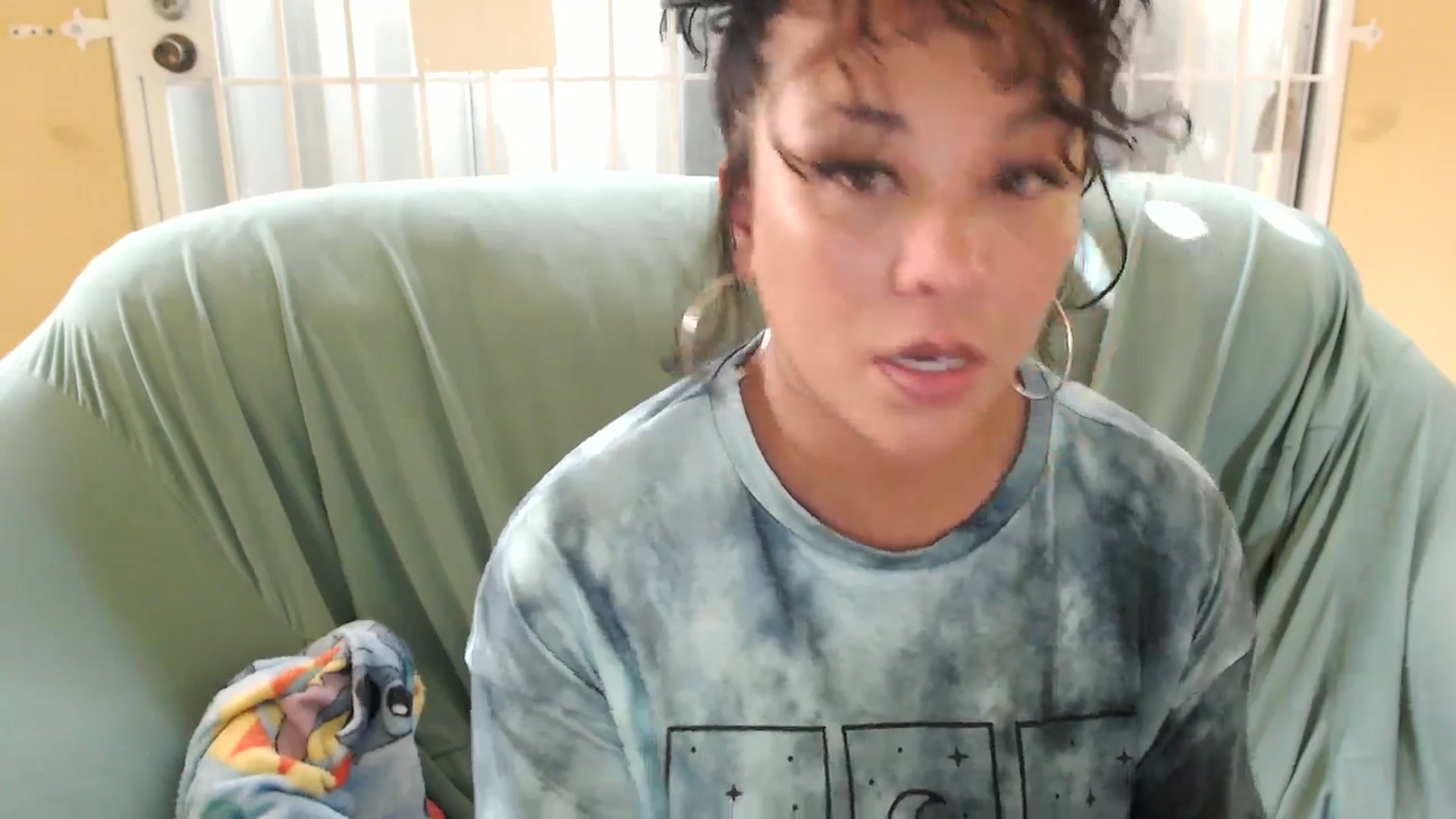 Gallery image thumbnail from MickaylaMoon's myfreecams stream on, 09/08/2024, 18:45 image 20 of 20