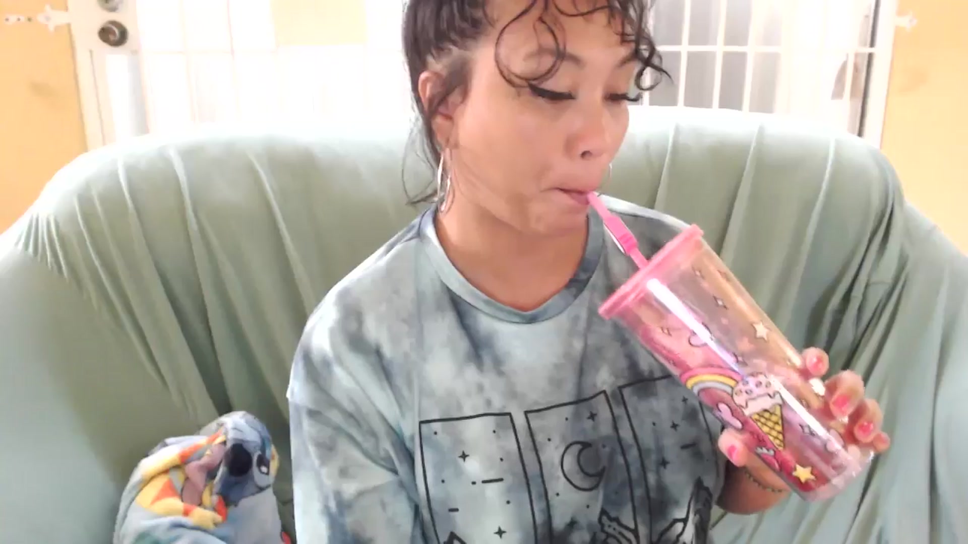 Gallery image thumbnail from MickaylaMoon's myfreecams stream on, 09/08/2024, 18:45 image 11 of 20