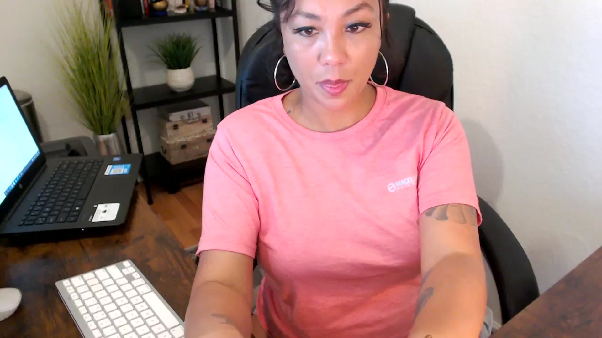 Gallery image thumbnail from MickaylaMoon's myfreecams stream on, 09/09/2024, 16:24 image 16 of 20