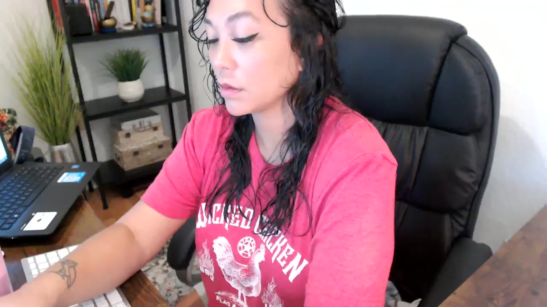 Gallery image thumbnail from MickaylaMoon's myfreecams stream on, 09/10/2024, 15:23 image 8 of 20