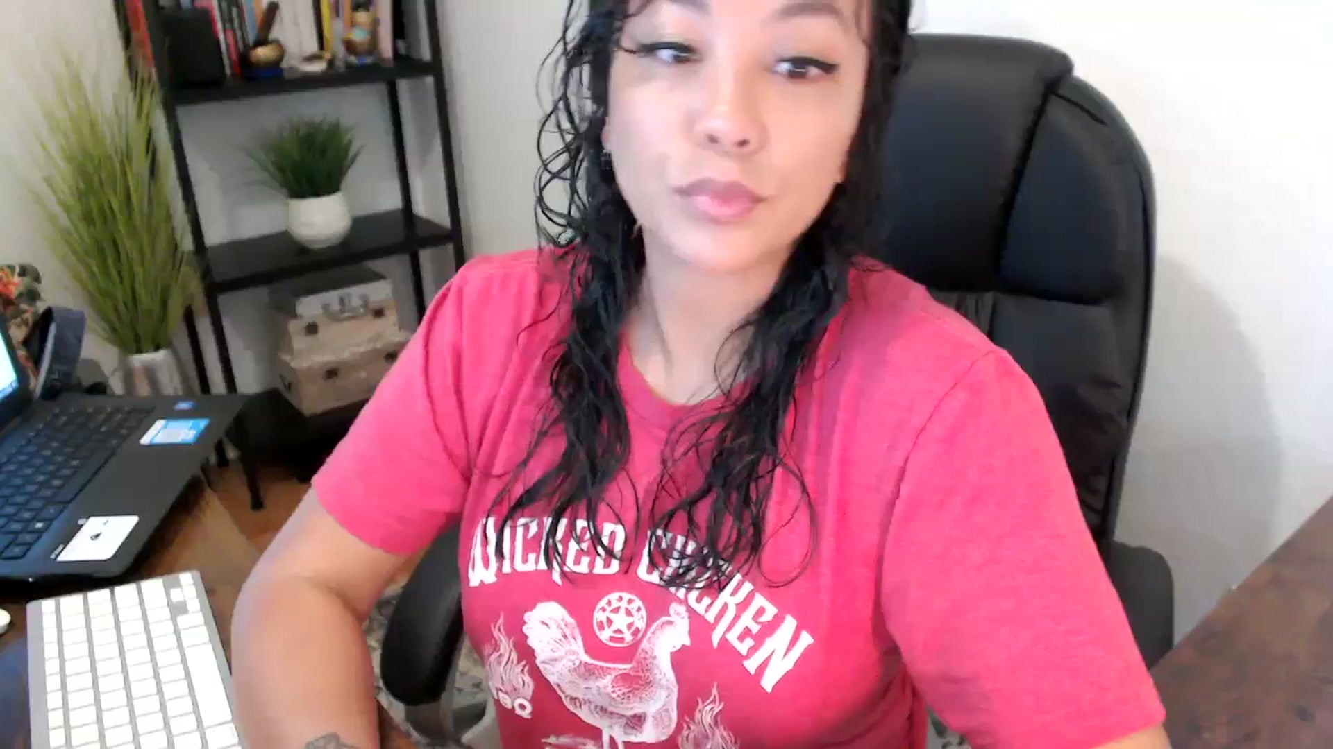 Gallery image thumbnail from MickaylaMoon's myfreecams stream on, 09/10/2024, 15:23 image 13 of 20