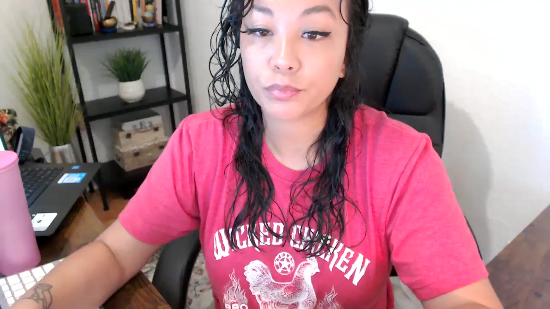 Gallery image thumbnail from MickaylaMoon's myfreecams stream on, 09/10/2024, 15:23 image 3 of 20