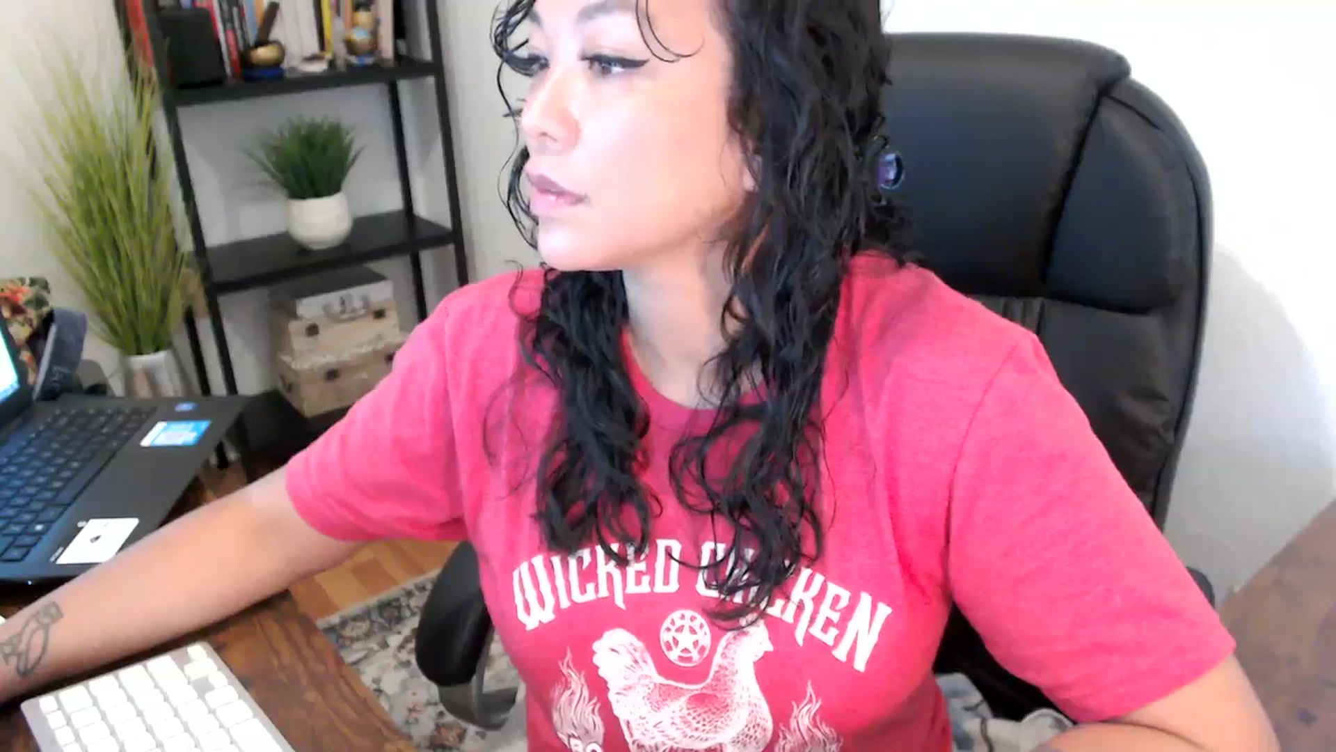 Gallery image thumbnail from MickaylaMoon's myfreecams stream on, 09/10/2024, 16:08 image 9 of 20