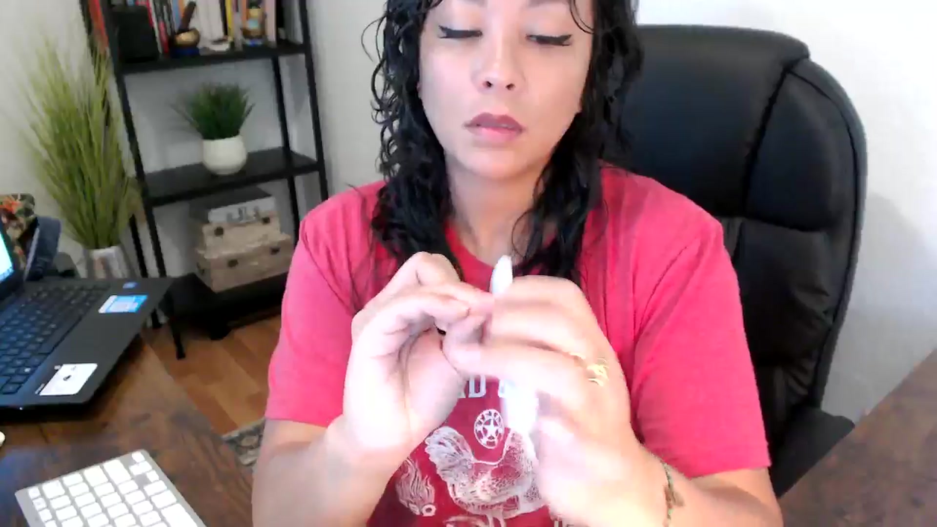 Gallery image thumbnail from MickaylaMoon's myfreecams stream on, 09/10/2024, 16:08 image 2 of 20