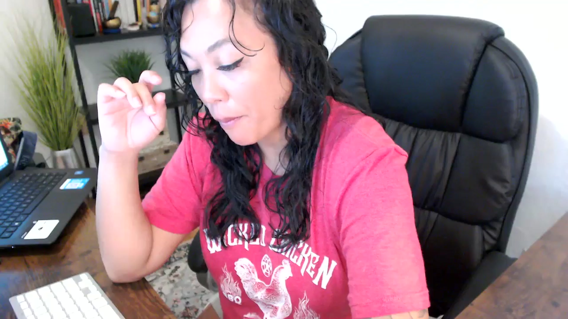 Gallery image thumbnail from MickaylaMoon's myfreecams stream on, 09/10/2024, 16:08 image 19 of 20