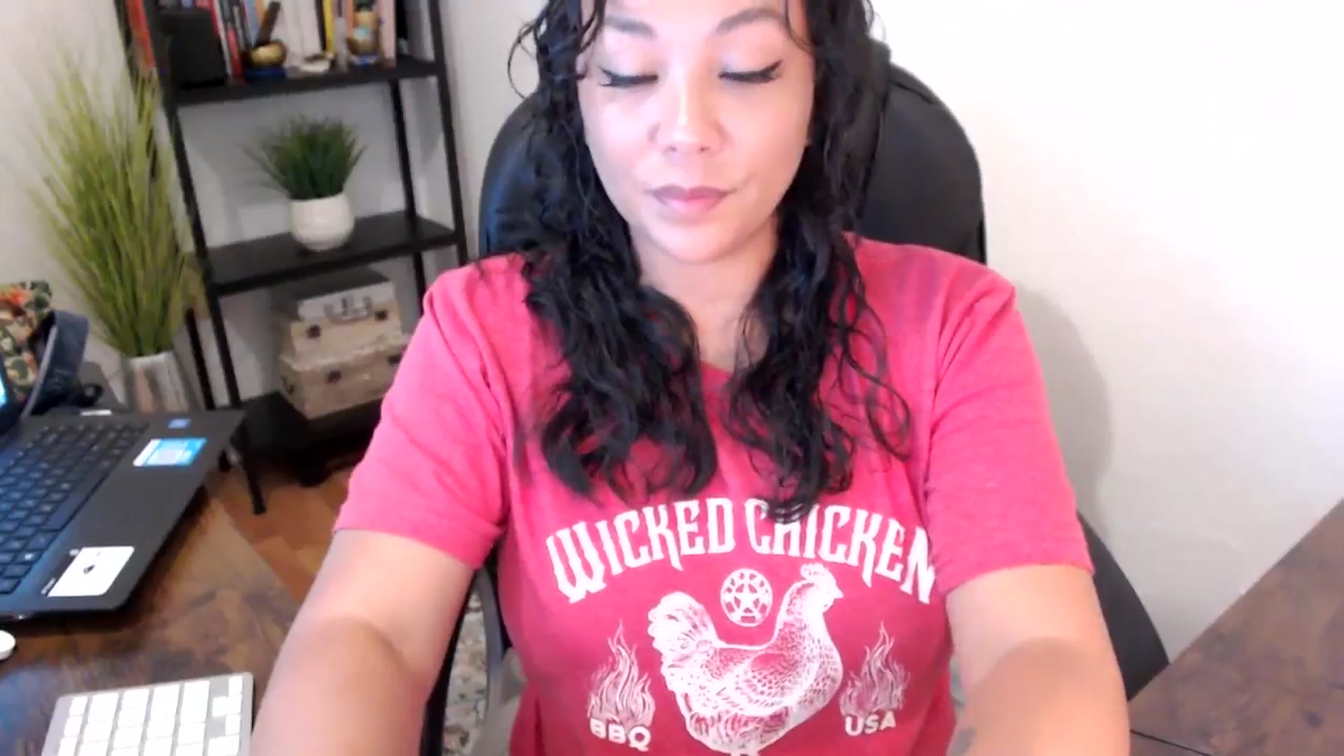 Gallery image thumbnail from MickaylaMoon's myfreecams stream on, 09/10/2024, 17:18 image 20 of 20