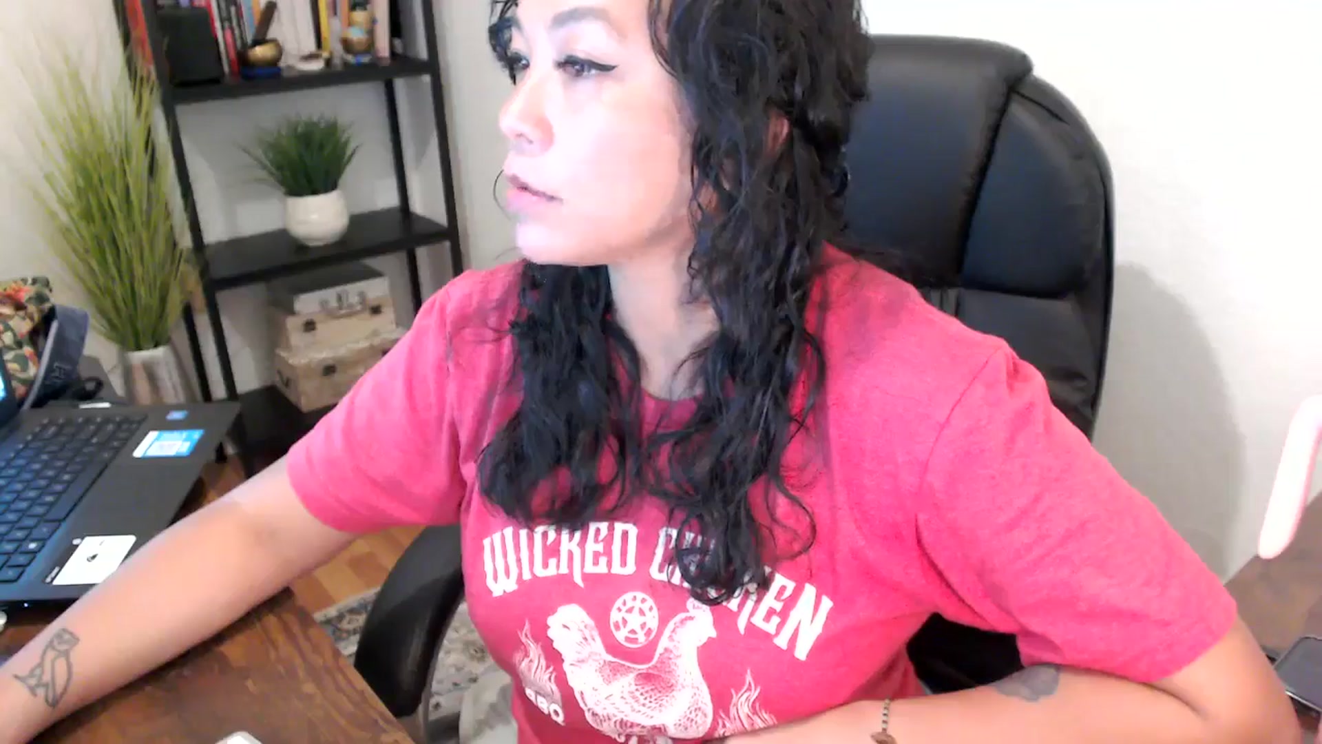 Gallery image thumbnail from MickaylaMoon's myfreecams stream on, 09/10/2024, 19:11 image 13 of 20
