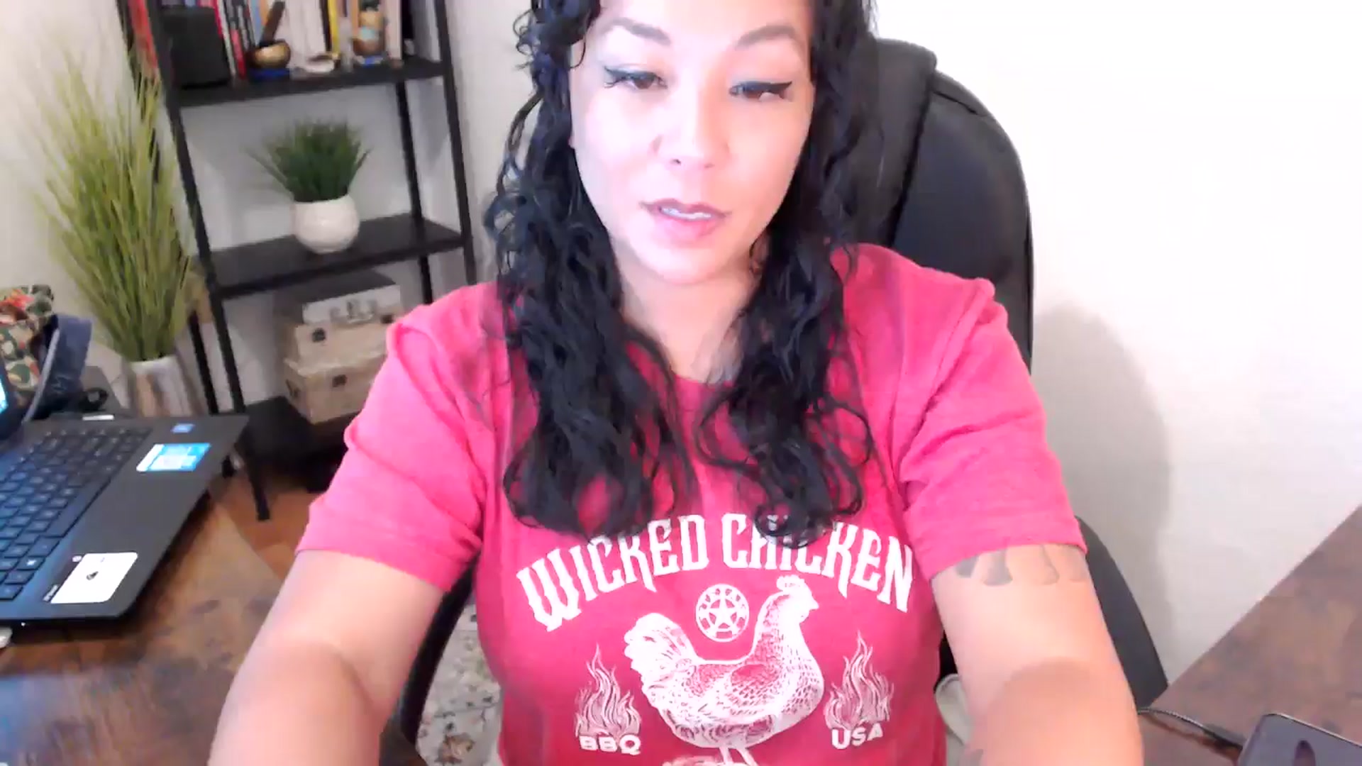 Gallery image thumbnail from MickaylaMoon's myfreecams stream on, 09/10/2024, 19:11 image 1 of 20