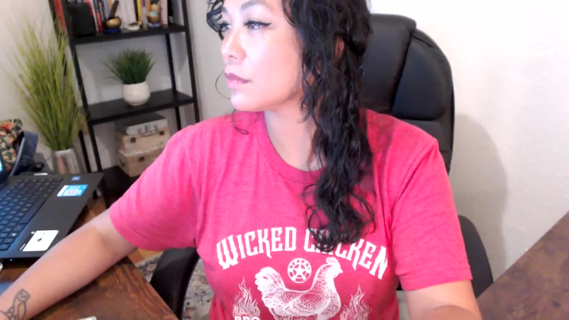 Gallery image thumbnail from MickaylaMoon's myfreecams stream on, 09/10/2024, 19:56 image 11 of 20