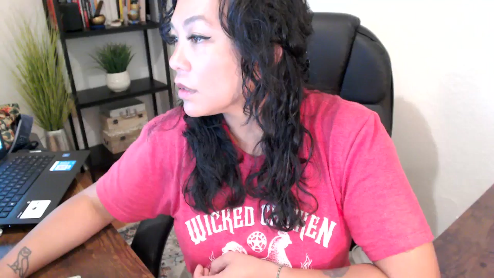 Gallery image thumbnail from MickaylaMoon's myfreecams stream on, 09/10/2024, 19:56 image 1 of 20